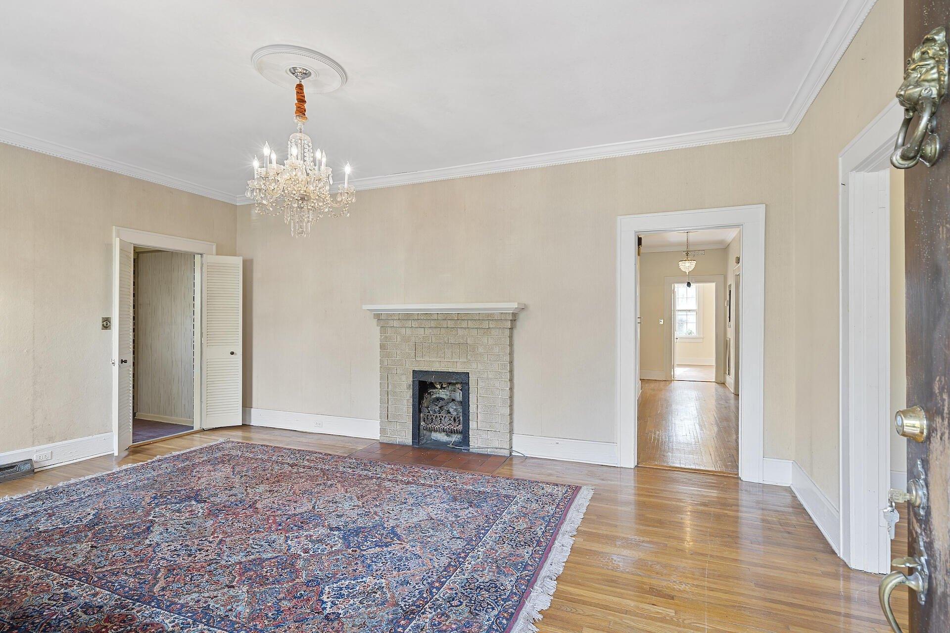 Beverly Rd, Charleston, SC 29407