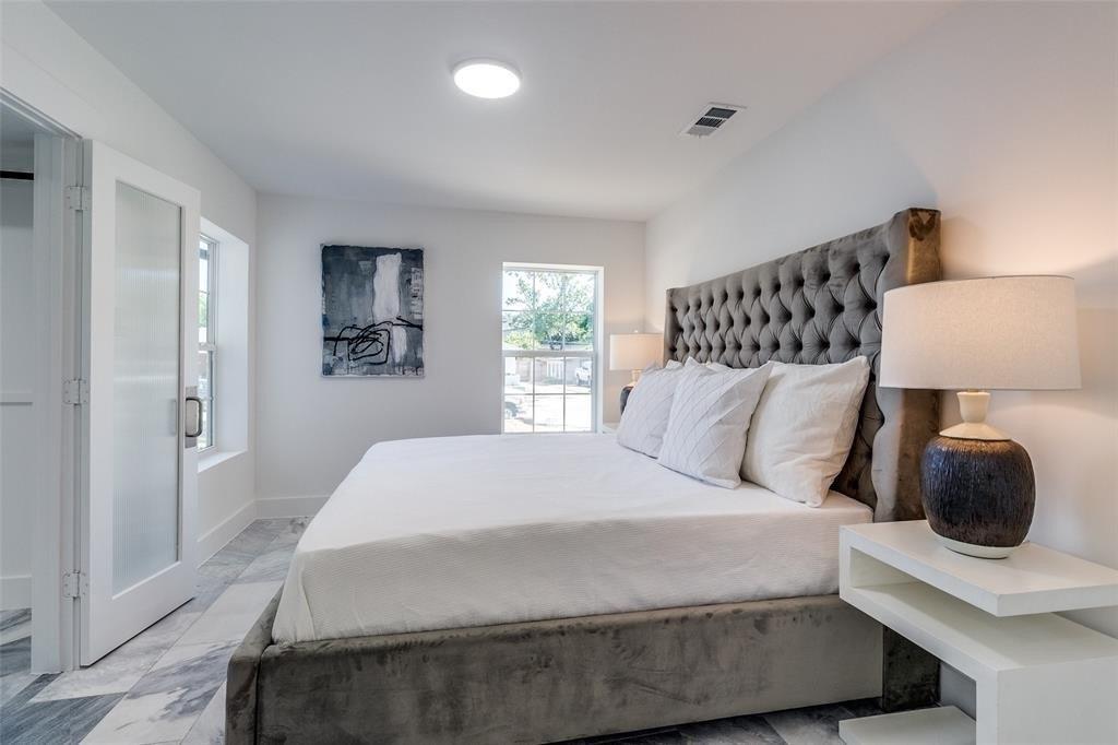 Sexton Ln, Dallas, TX 75229