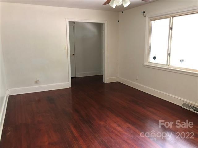 Kilborne Dr, Charlotte, NC 28205