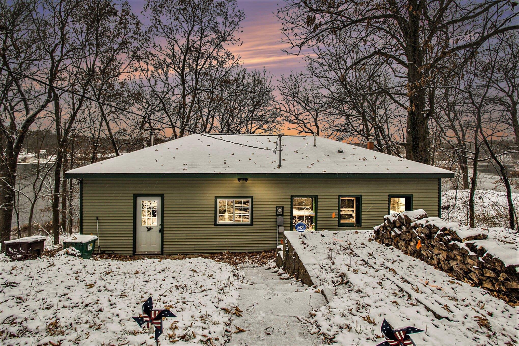Oak Opening, Delton, MI 49046