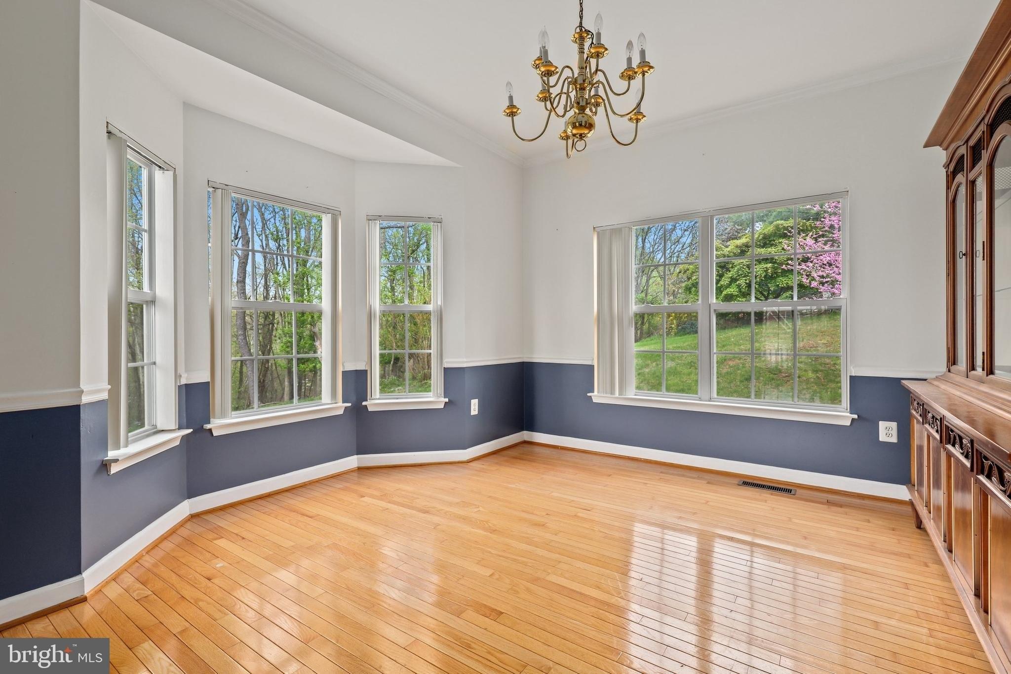 Iverson Ter N, Frederick, MD 21701