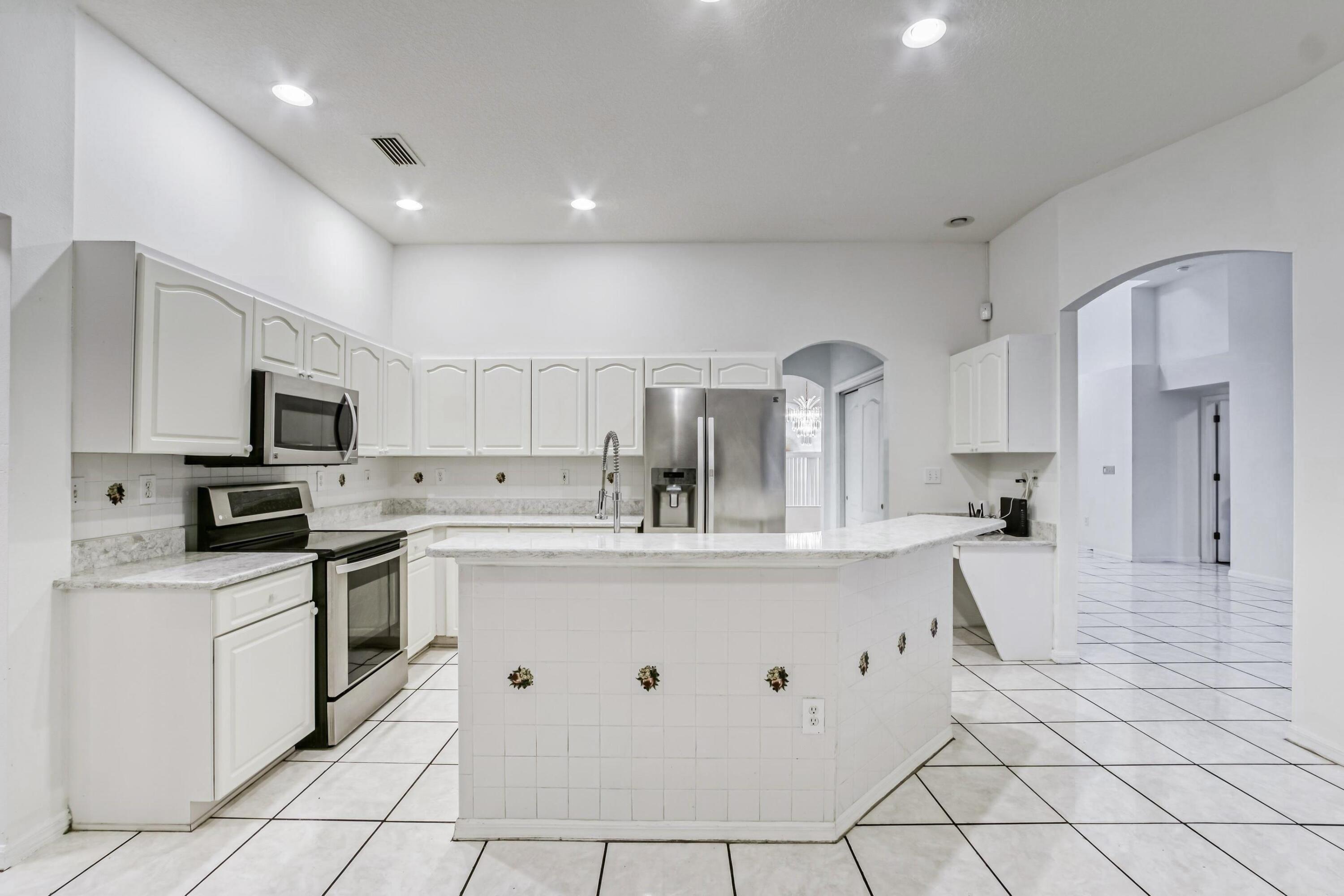 Innergary Pl, Valrico, FL 33594