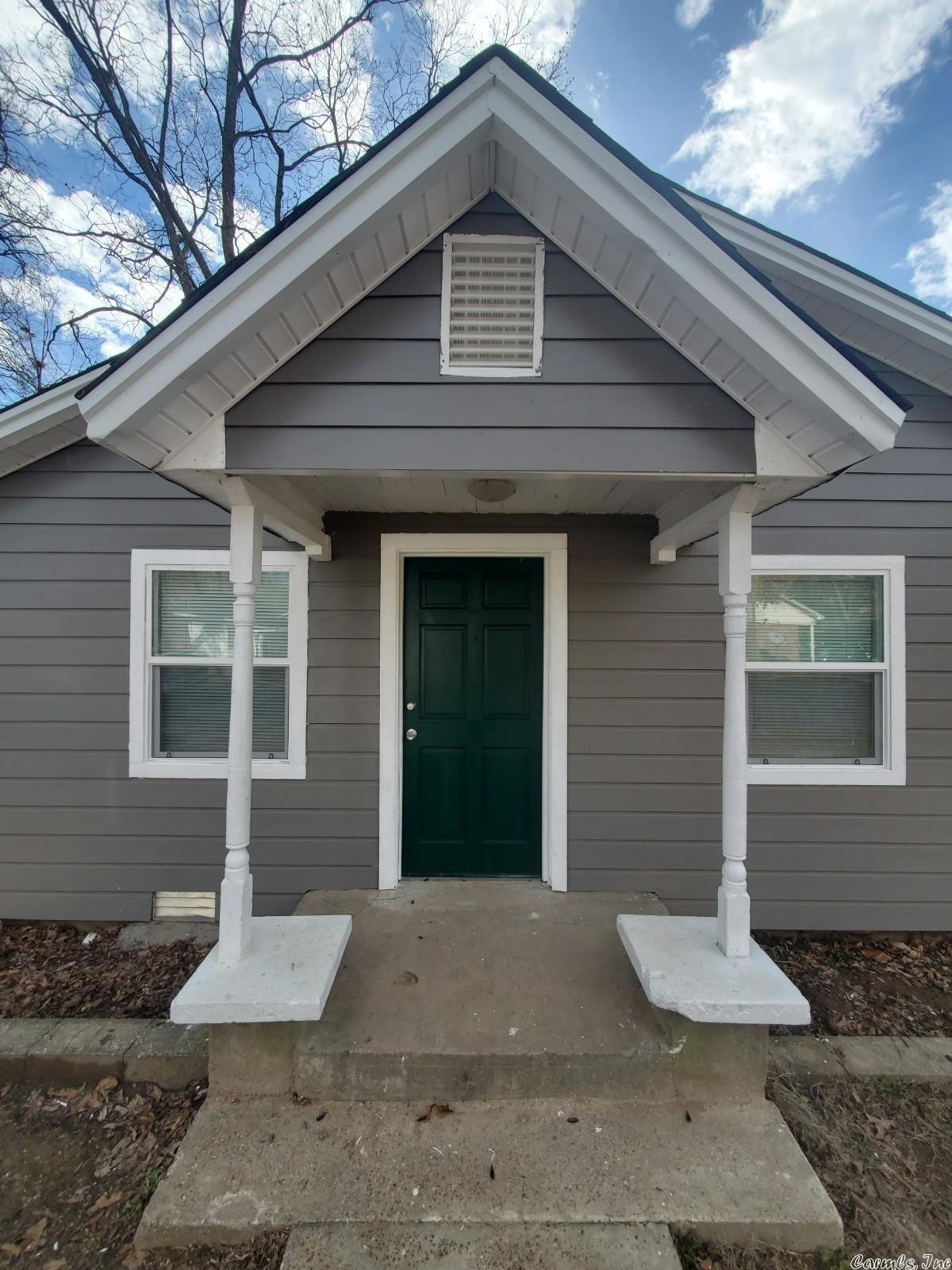 W Vine Ave, Searcy, AR 72143
