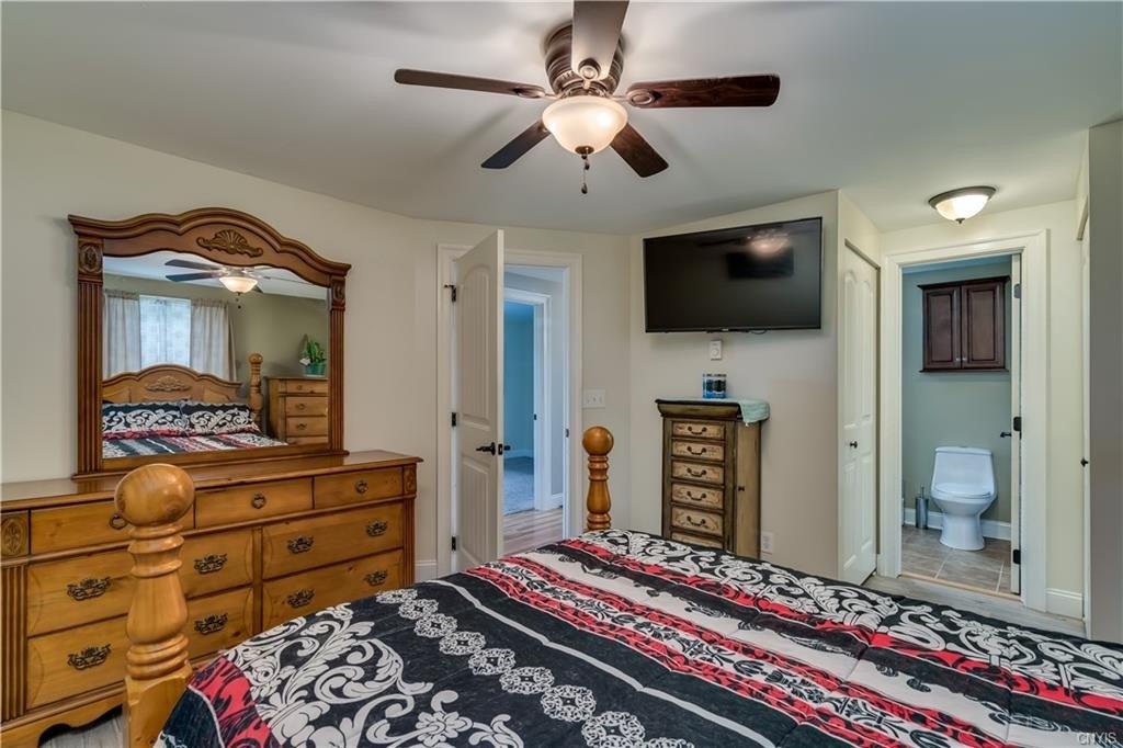 Centre St, Cape Vincent, NY 13618