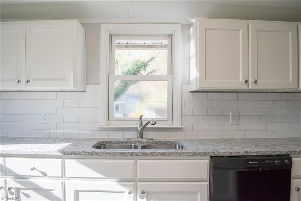 Johnson St, Elkin, NC 28621