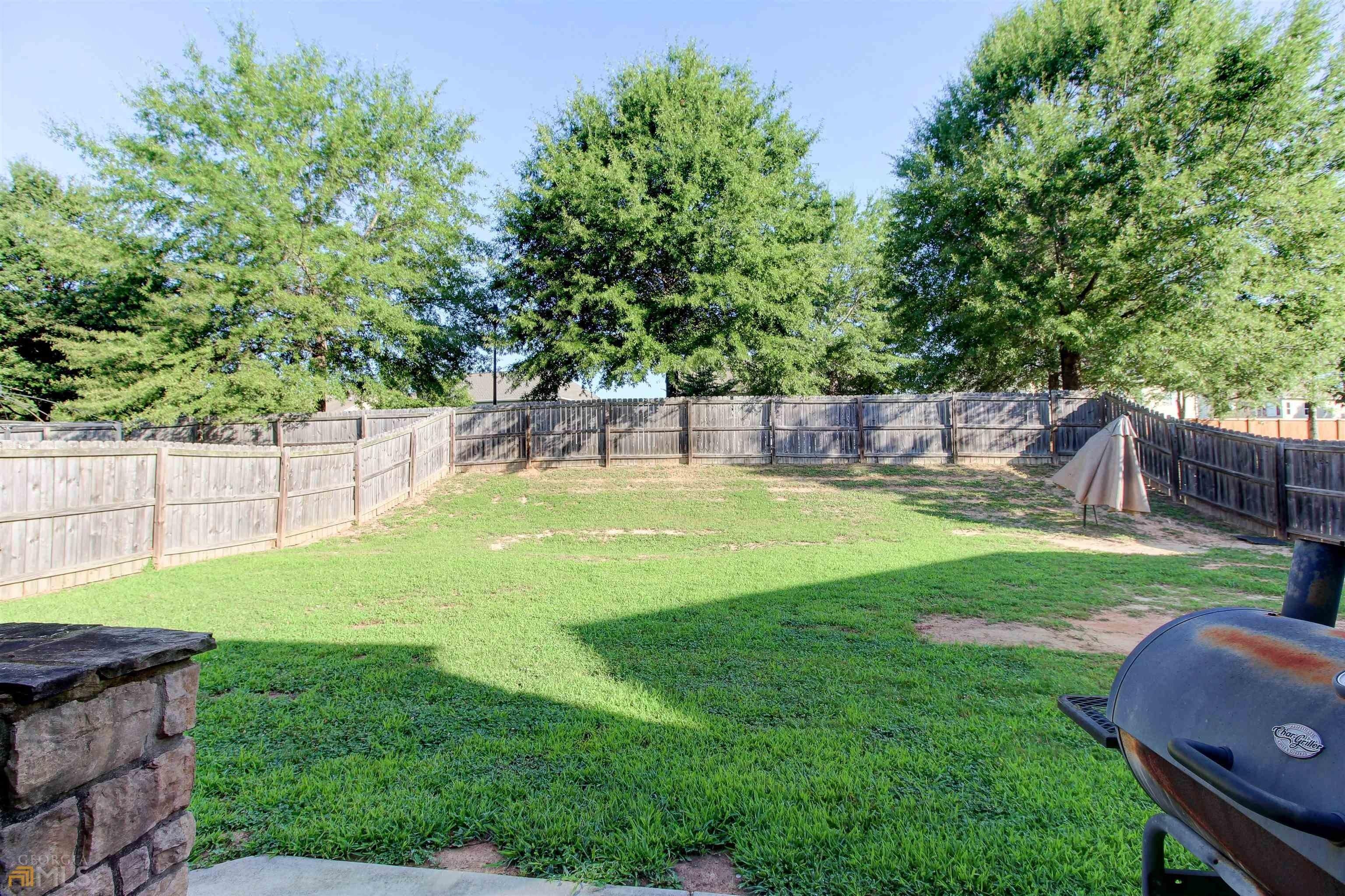 Toccoa Cir, South Fulton, GA 30291