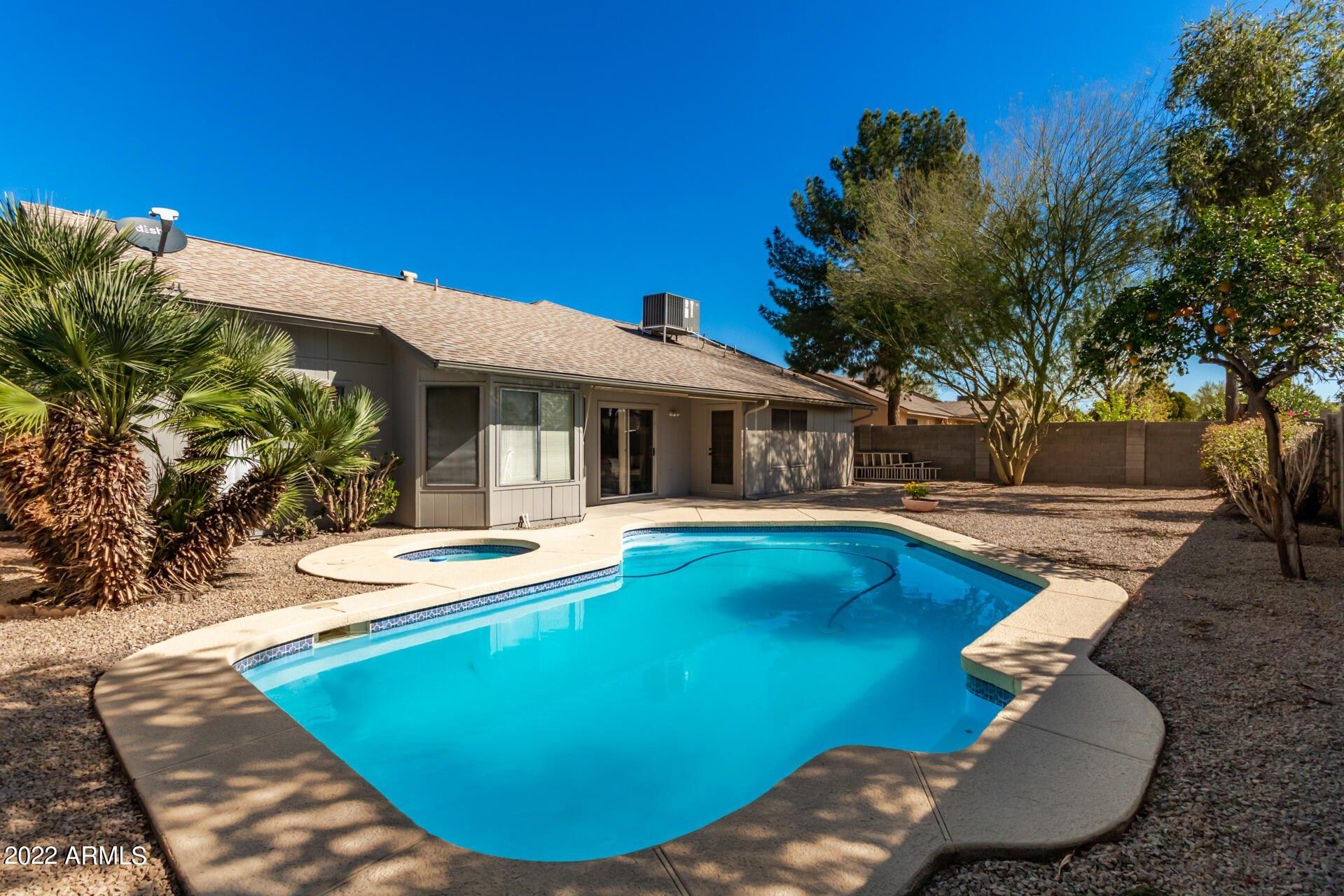 W Rockwell Dr, Chandler, AZ 85224