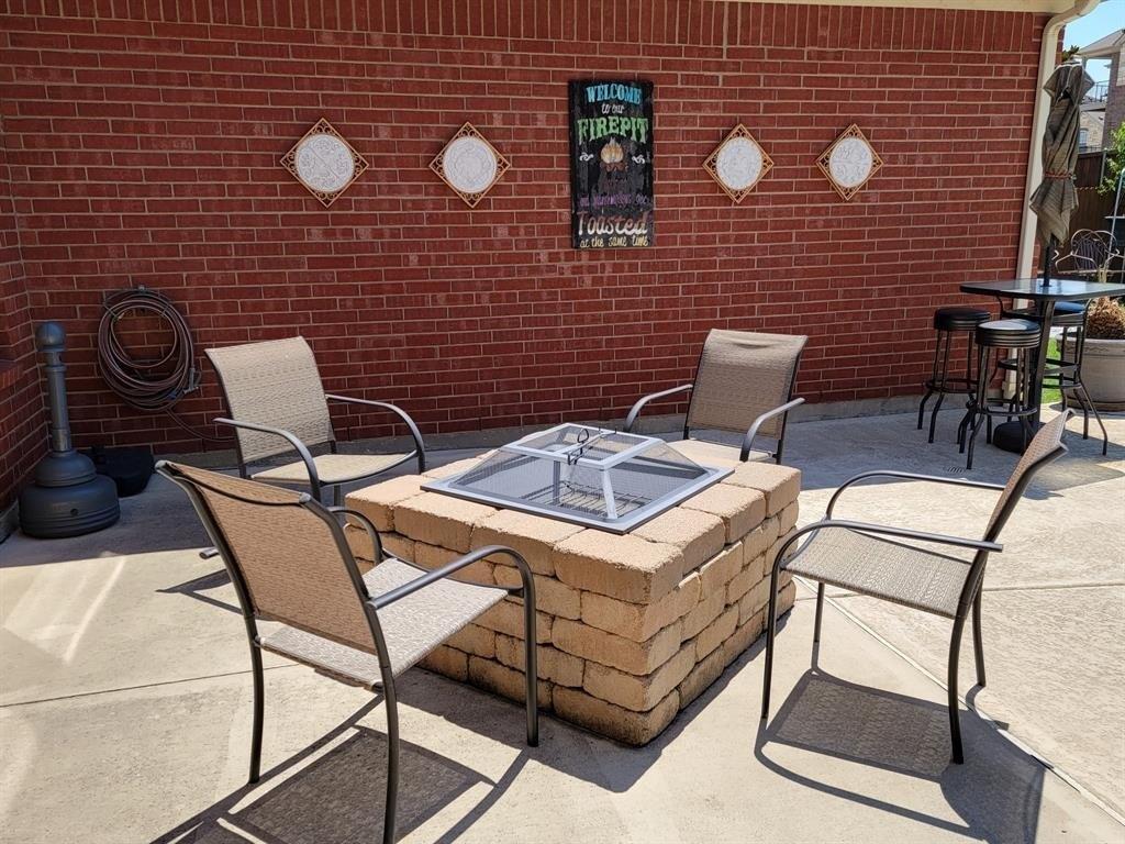 Melvin Dr, Wylie, TX 75098