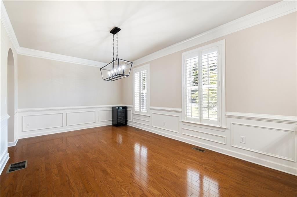 Cobblestone Cir Ne, Brookhaven, GA 30319