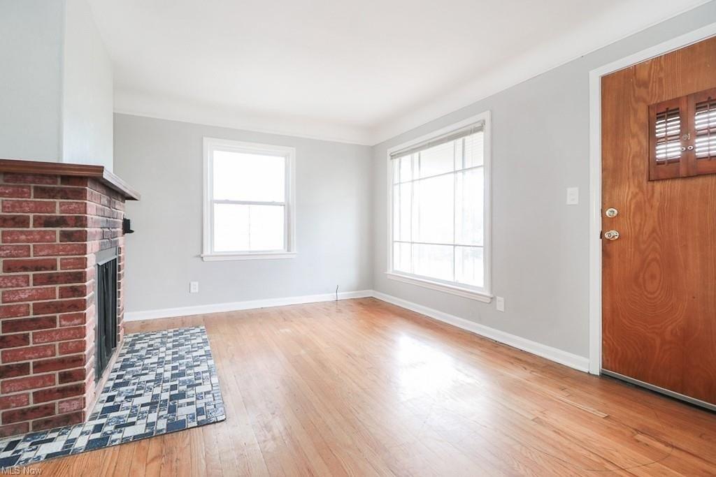 Joseph St, Maple Heights, OH 44137