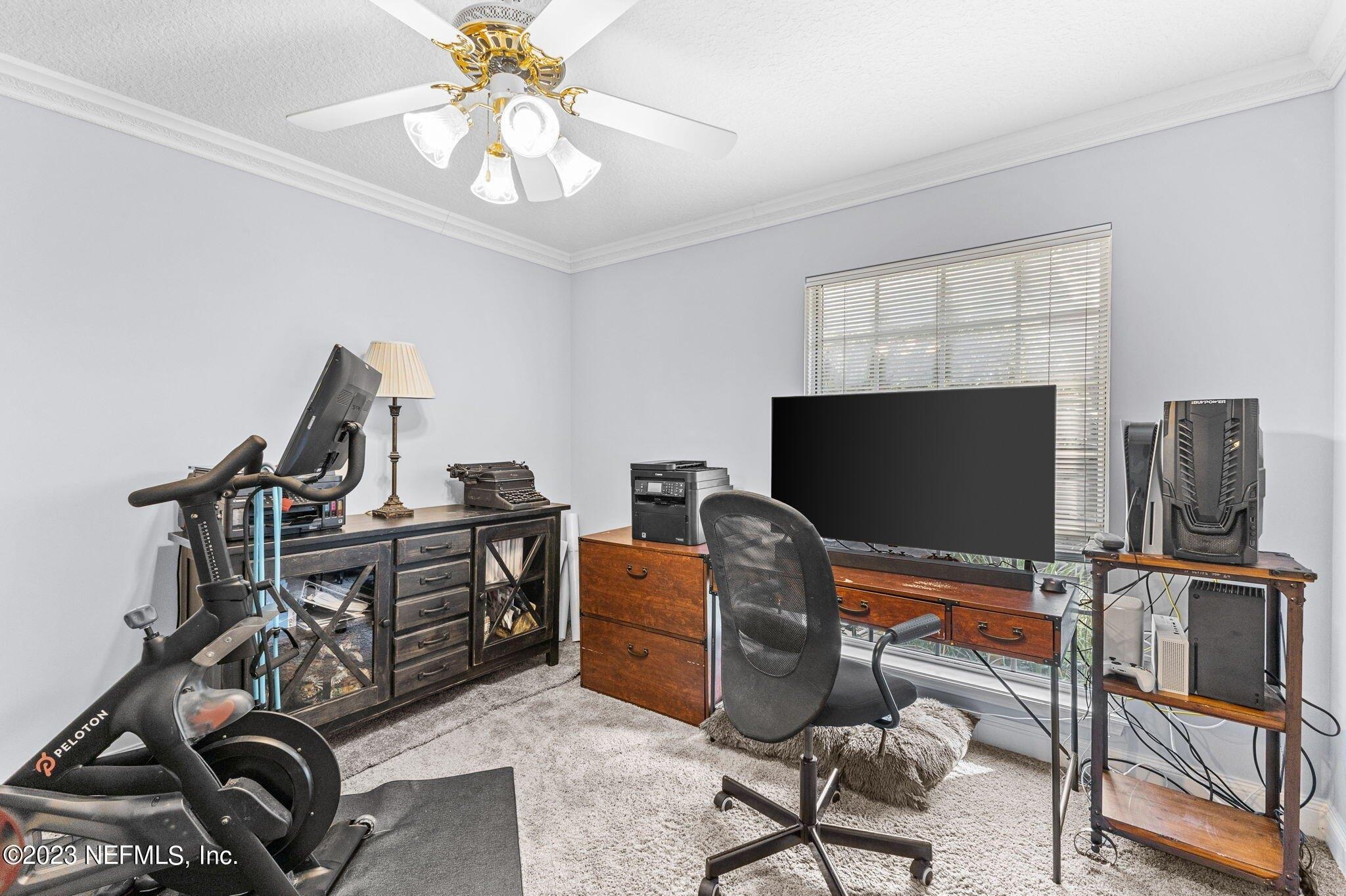 Longs Landing Rd E, Jacksonville, FL 32225