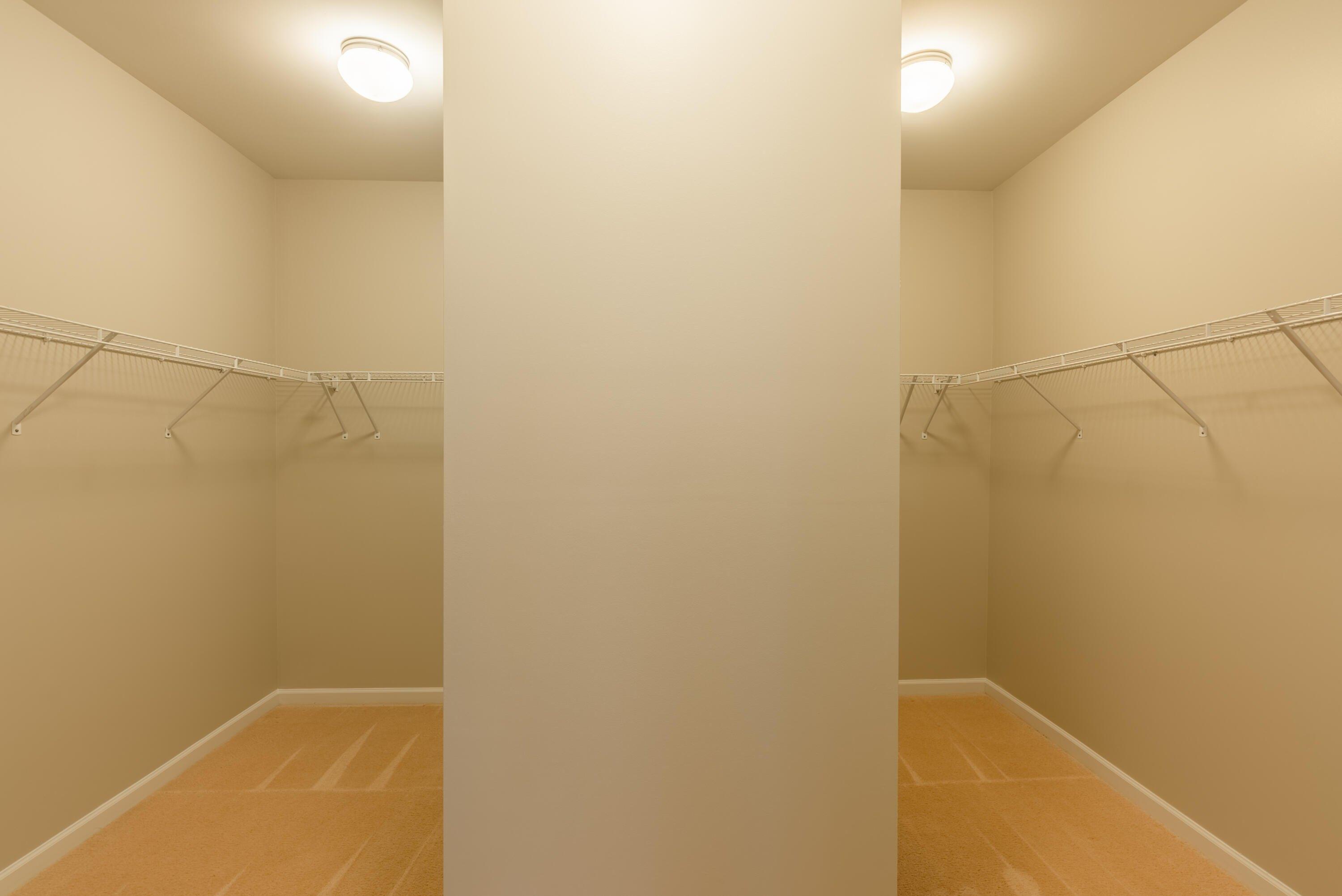 Birdie Ln, Hollywood, SC 29449