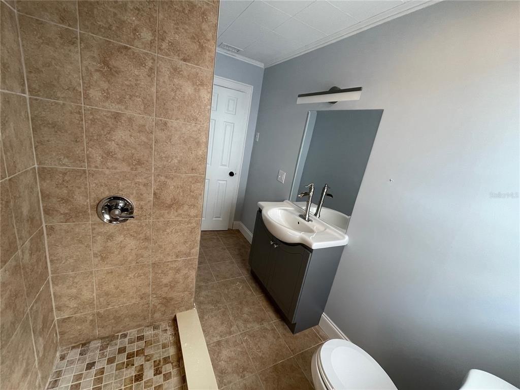 Ribault Ave, Daytona Beach, FL 32118