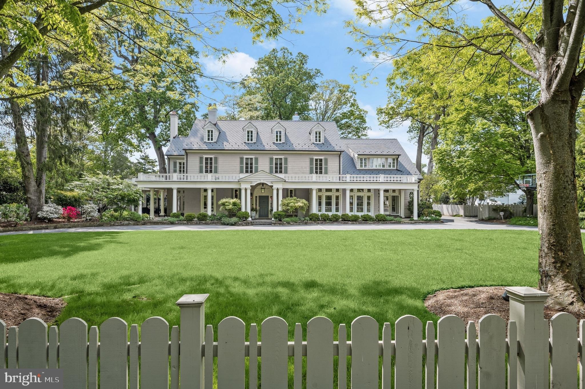 Fairfax Rd, Bethesda, MD 20814