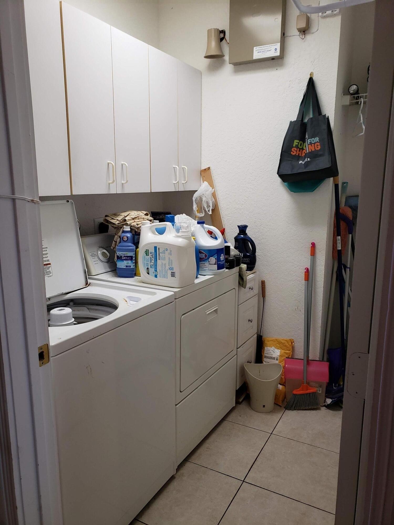 Utopia Cir S, Boynton Beach, FL 33437