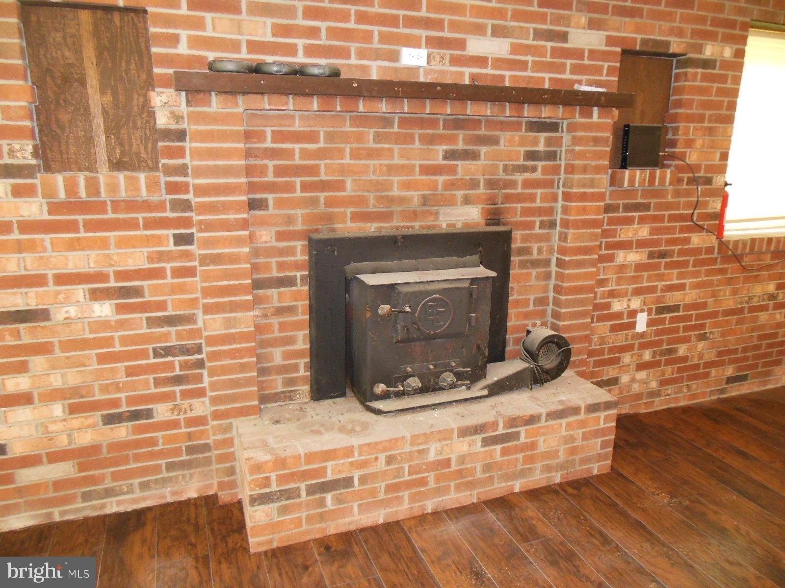 Carol Ln, Malvern, PA 19355