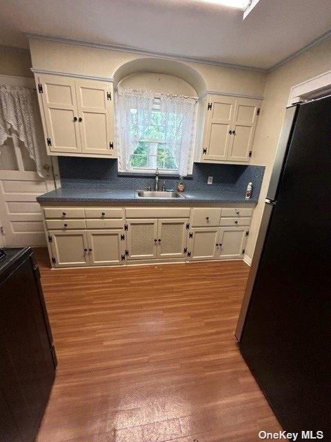 N Grove St, Valley Stream, NY 11580