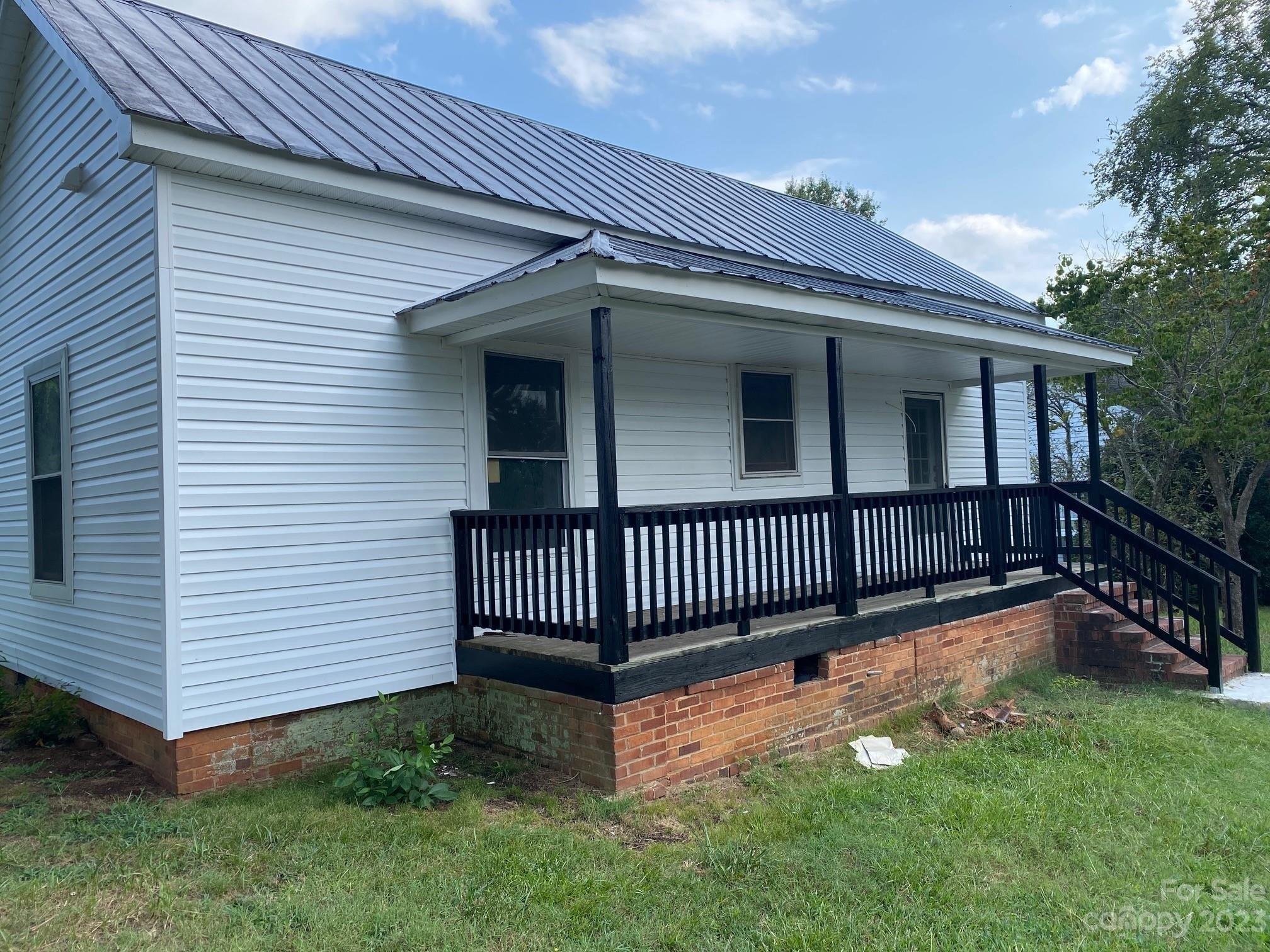 Doody Ave, Norwood, NC 28128