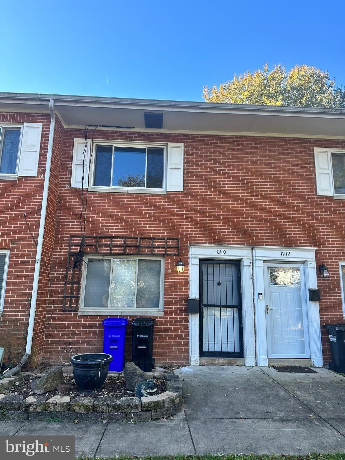 Westview Ter, Laurel, MD 20707