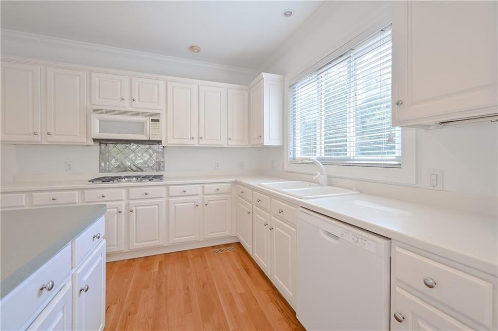 Lenox Crst Ne, Atlanta, GA 30324