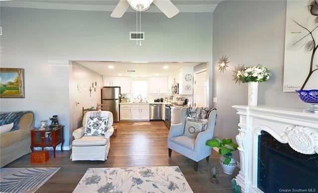 Beaugh Rd, Lake Charles, LA 70607