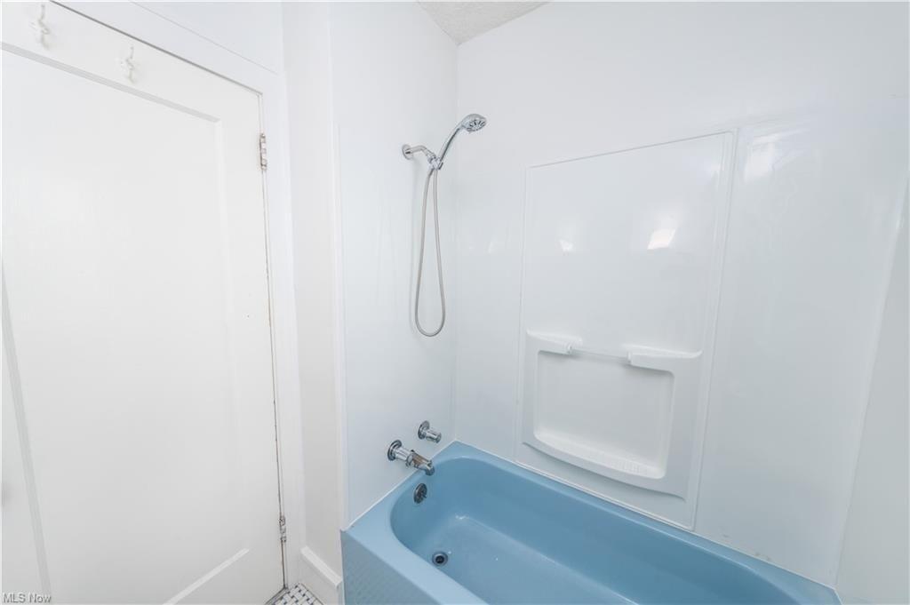 W 147th St, Cleveland, OH 44111