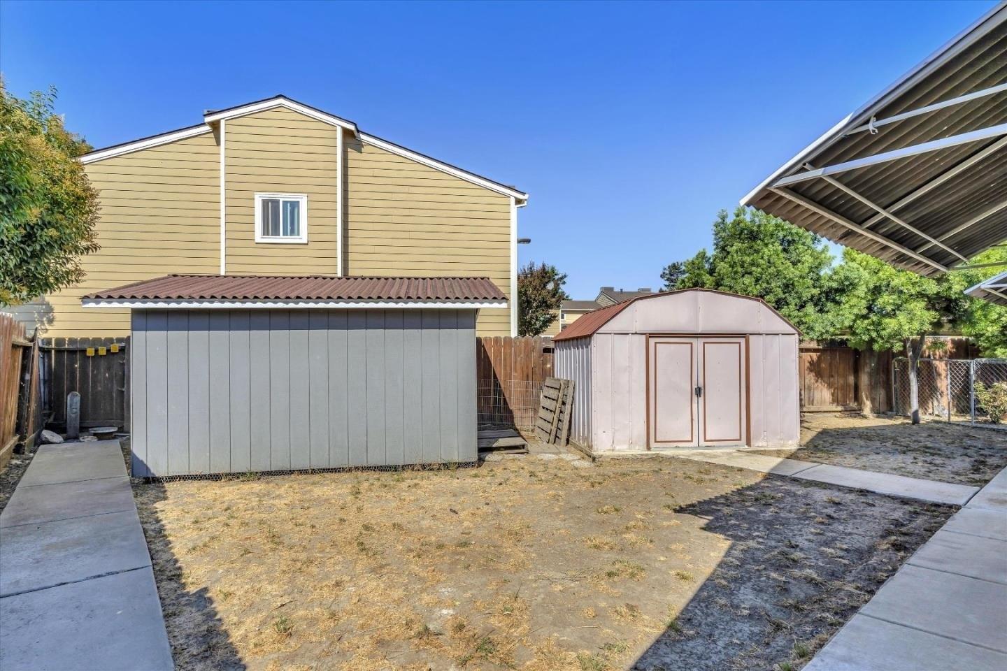 Sierra Ct, Hollister, CA 95023