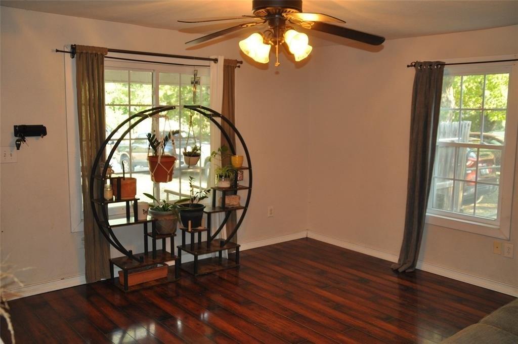 Alameda Rd, Azle, TX 76020