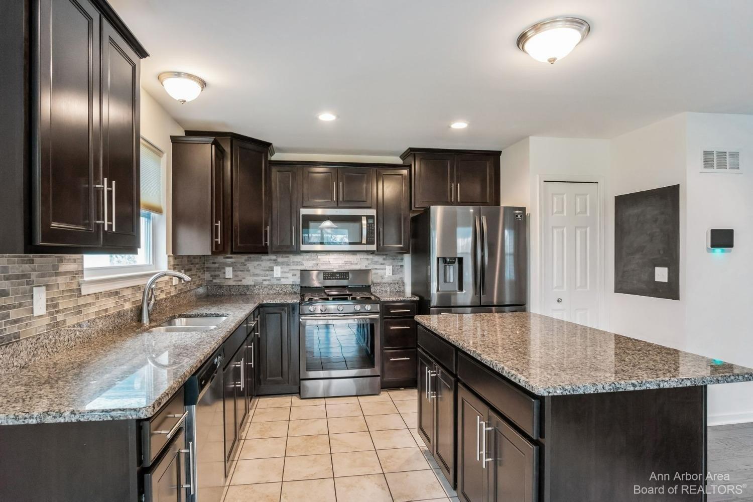 Creekway Dr, Ypsilanti, MI 48197
