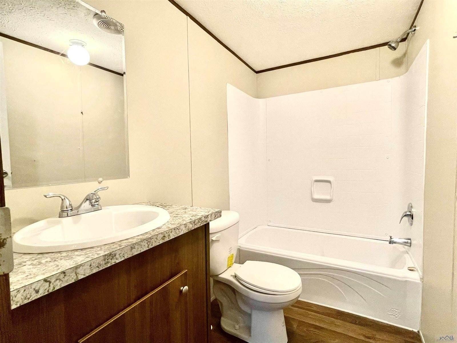 Paula Dr, Thibodaux, LA 70301
