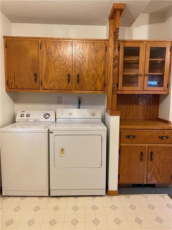 Main St, Currie, MN 56123