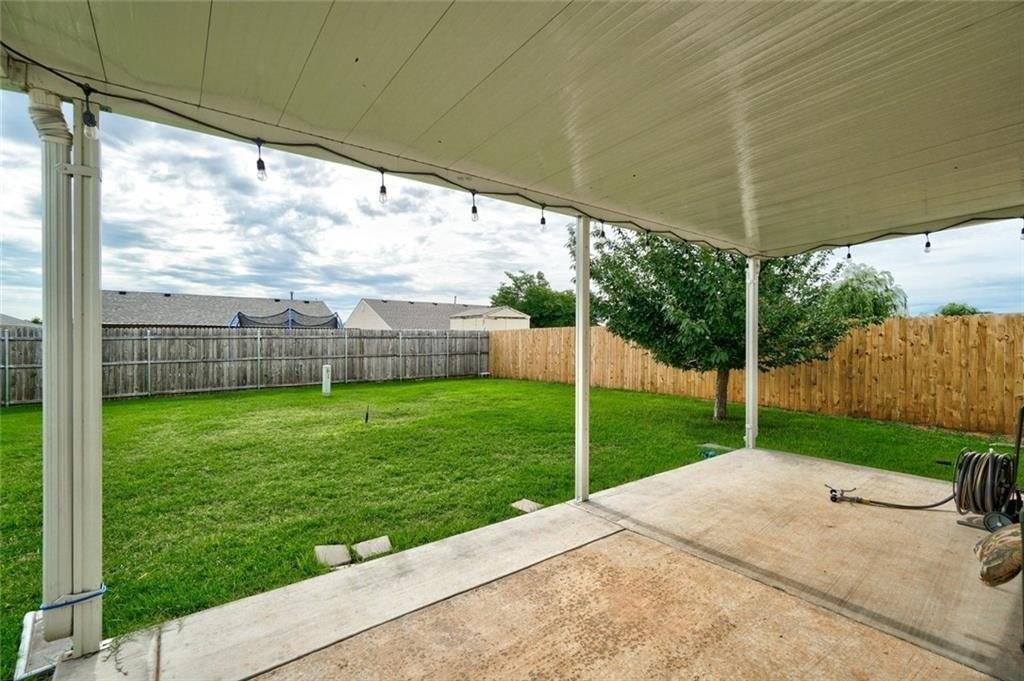 Tulip Dr, Yukon, OK 73099