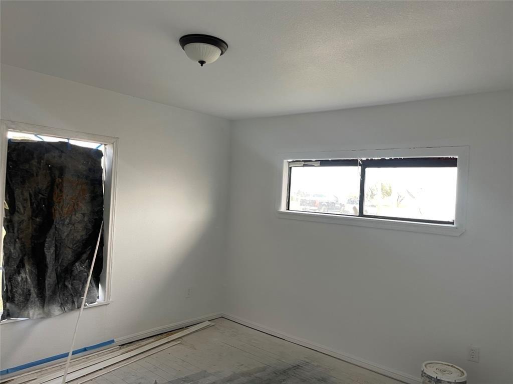 W Belknap St, Jacksboro, TX 76458