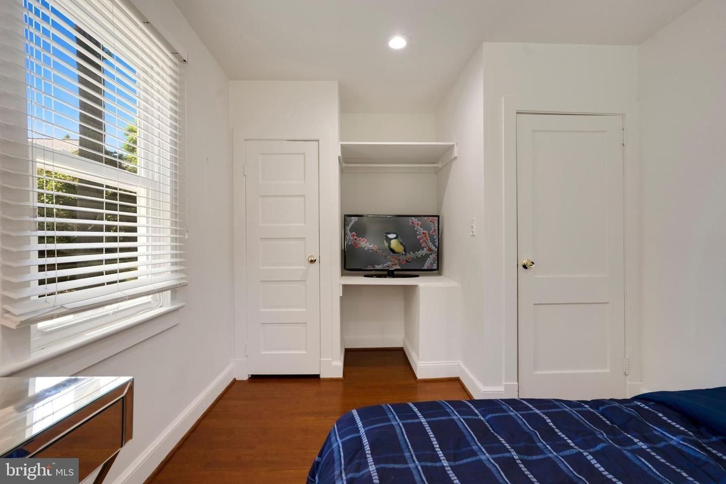 Chain Bridge Rd, Vienna, VA 22182