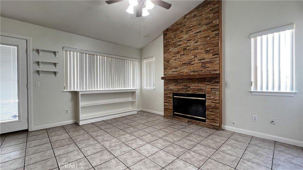 Laurelwood Pl, Victorville, CA 92394