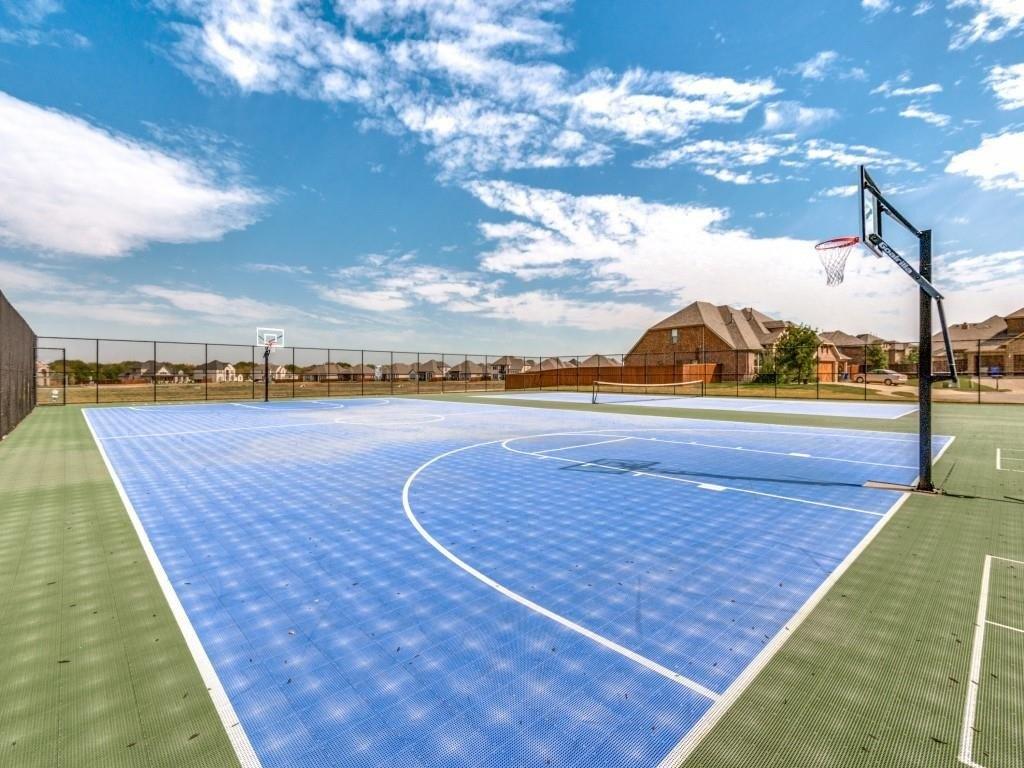 Veneto Dr, Rockwall, TX 75032