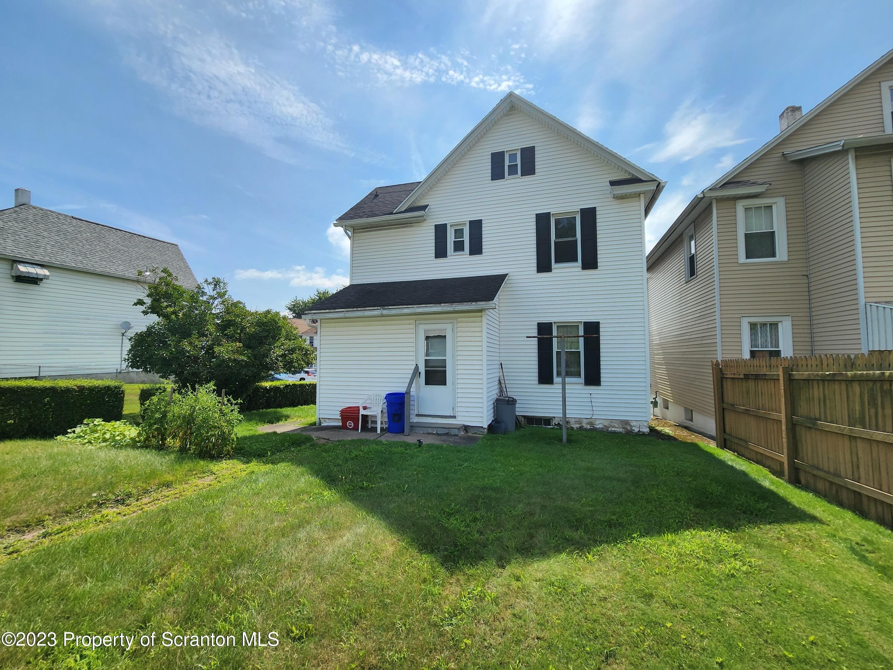 S 6th Ave, Scranton, PA 18504