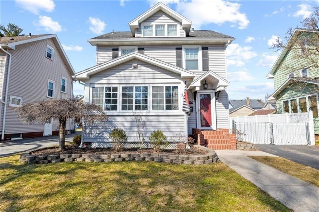 Farmington Rd, Rochester, NY 14609