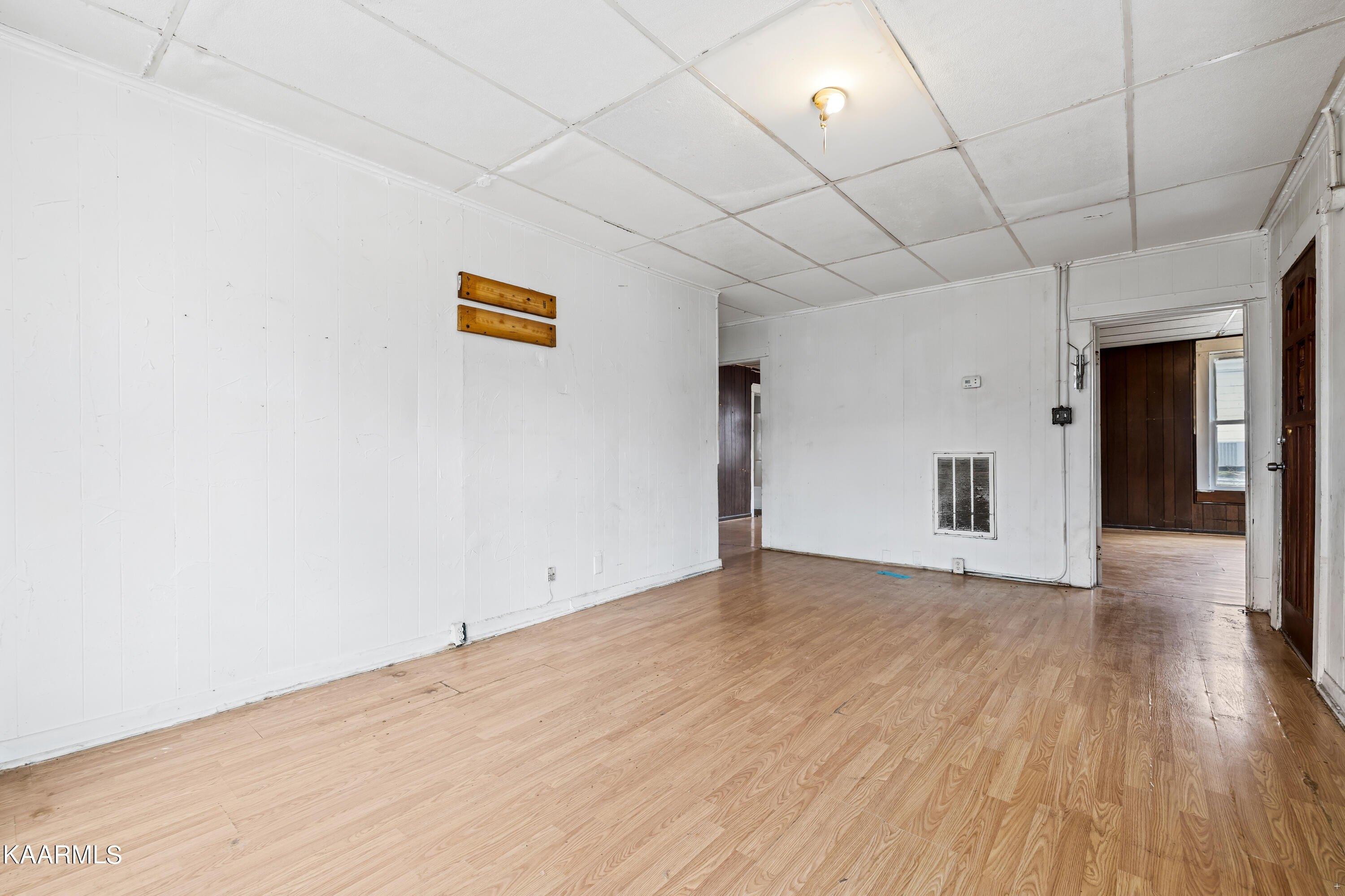 Virginia Ave, Knoxville, TN 37921