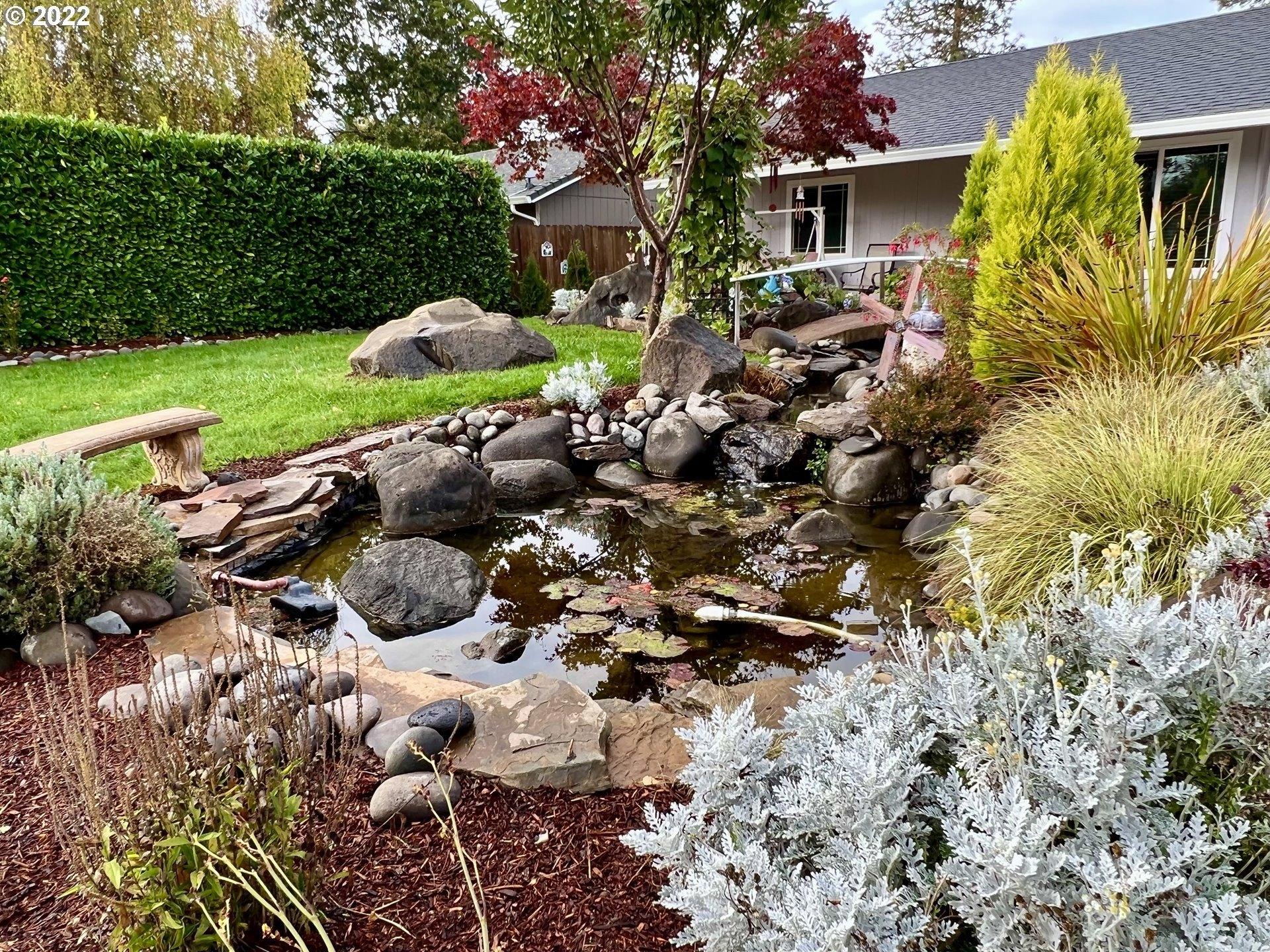 Allure Ave, Veneta, OR 97487