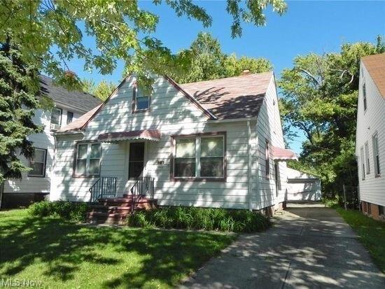E 195th St, Euclid, OH 44117