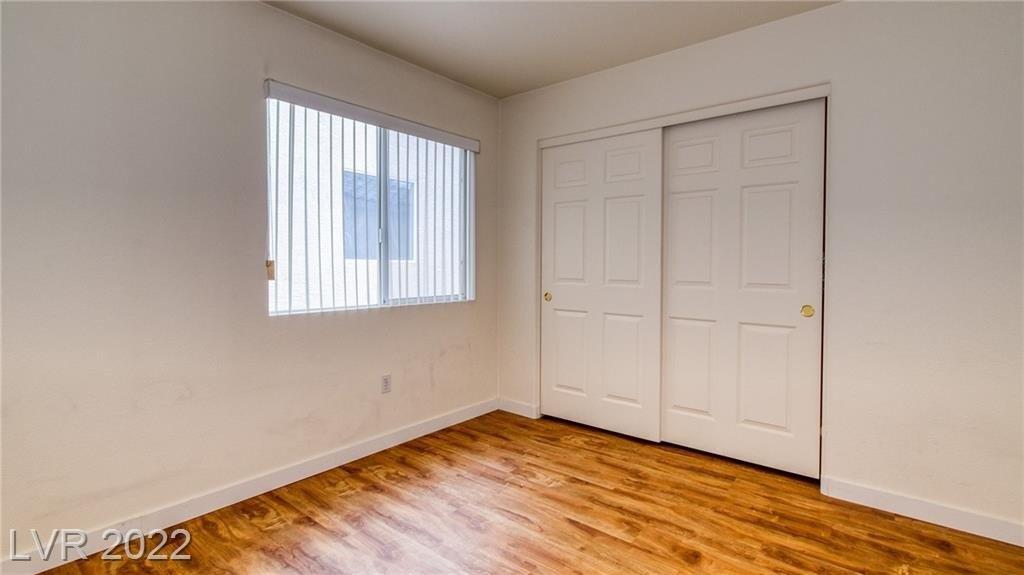 Violet Meadow Ct, Las Vegas, NV 89117