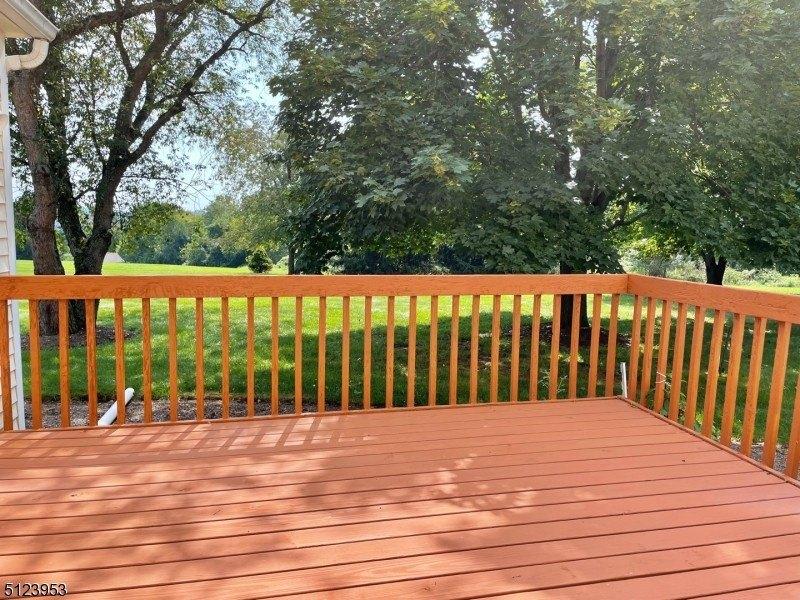 S Wiggins Ln, Skillman, NJ 08558