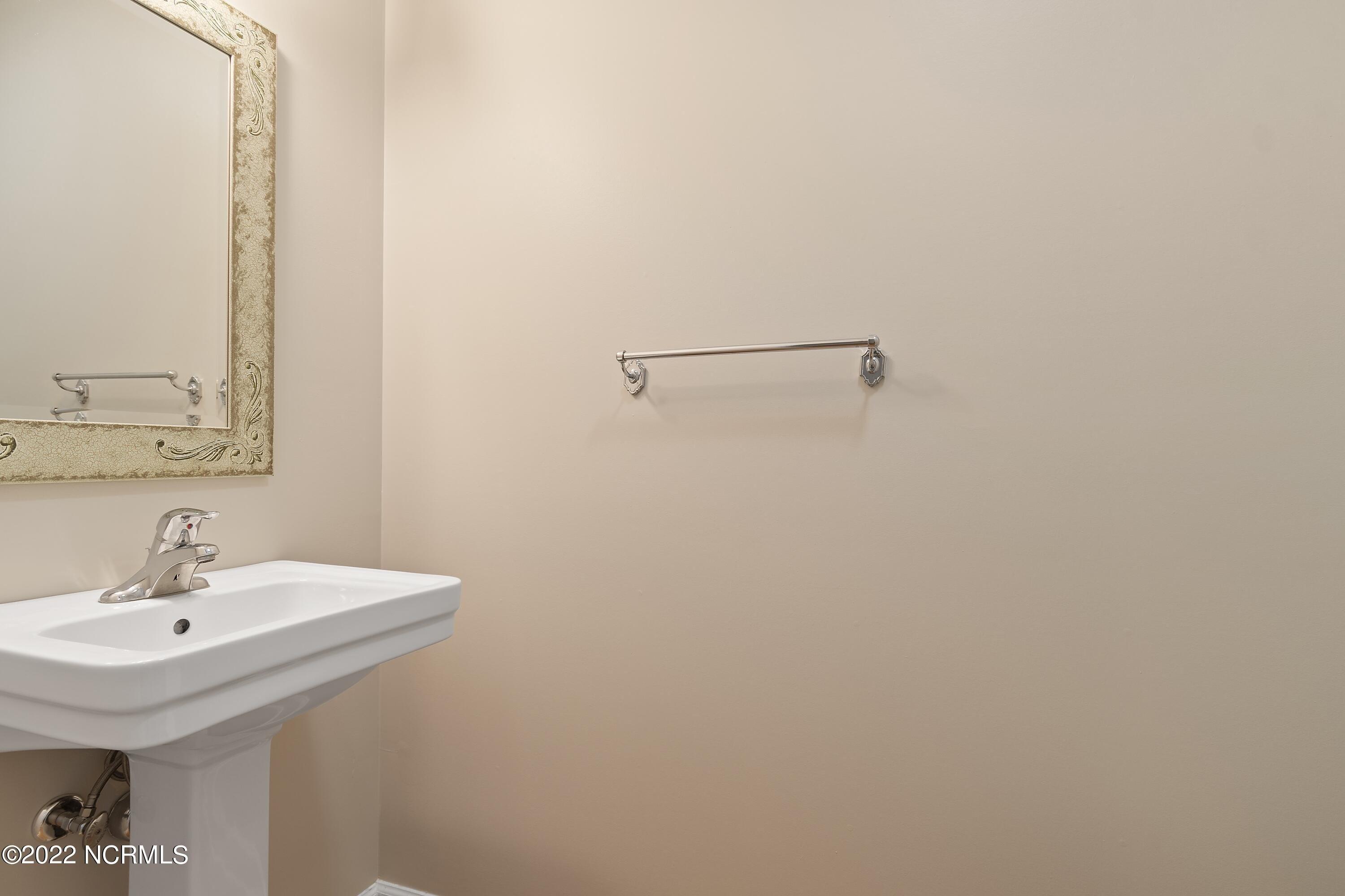 Ne 64th St, Oak Island, NC 28465