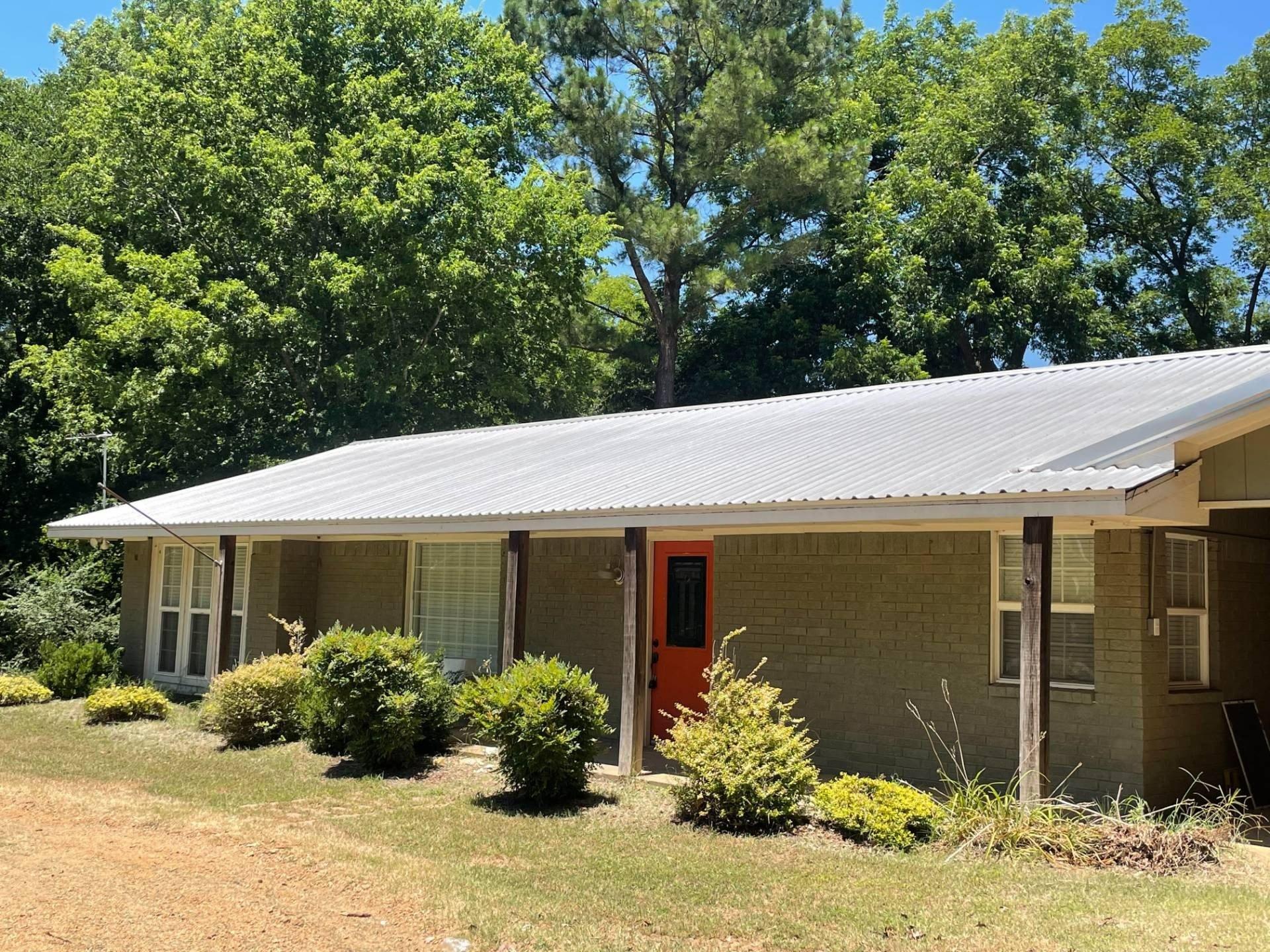 Harkey St, Tishomingo, OK 73460