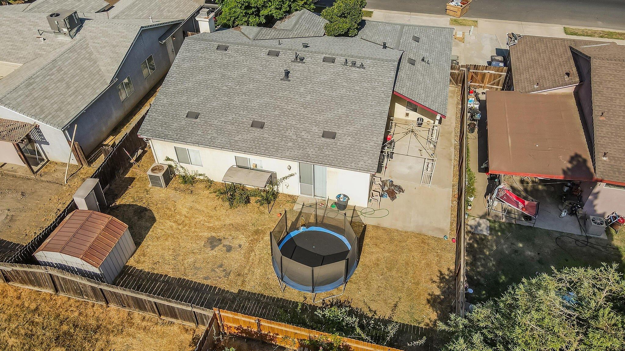 N Sacramento St, Tulare, CA 93274