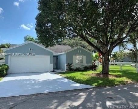 Sw 138th Ct, Miami, FL 33186