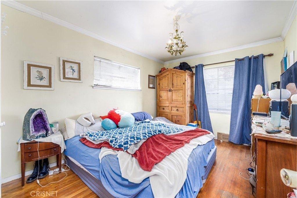 Babbitt Ave, Encino, CA 91316
