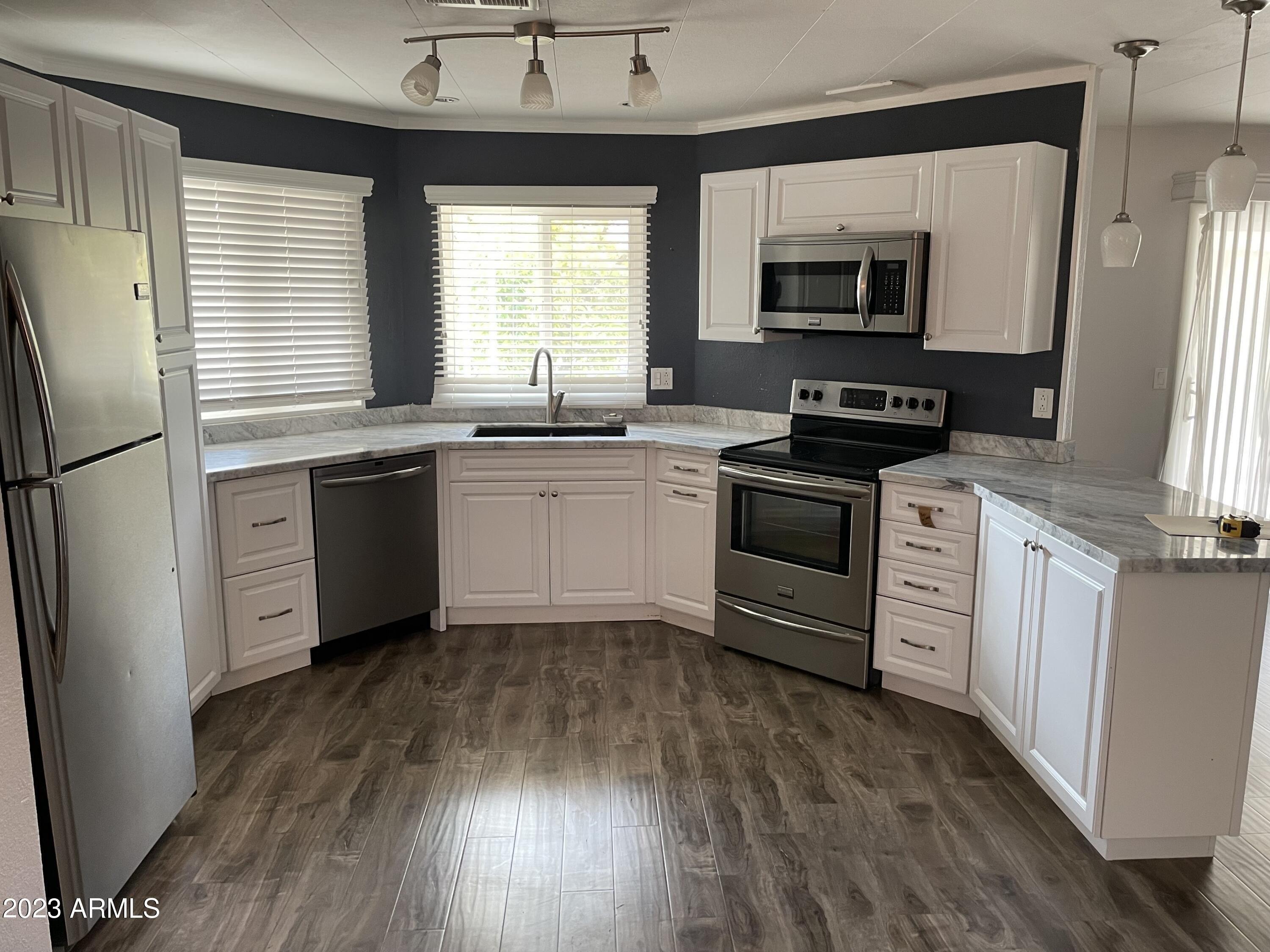 N 35th St, Phoenix, AZ 85032