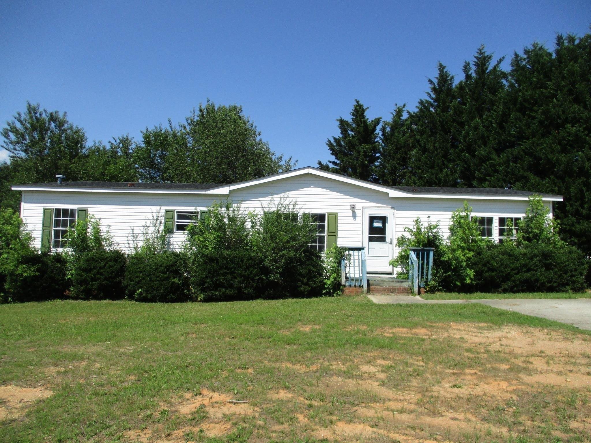 Walnut Crest Ct, Fountain Inn, SC 29644